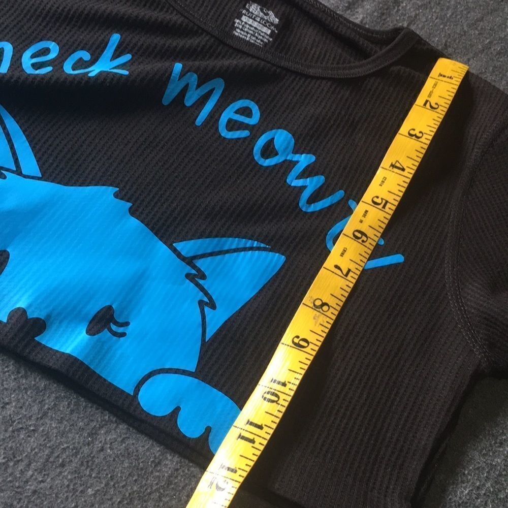 Check Meowt CropTop - Picture 9 of 10